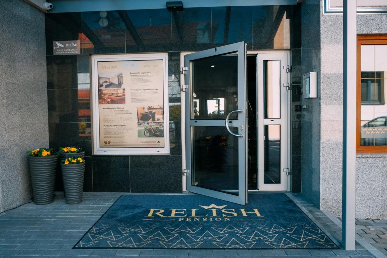 Pension Relish Rajecke Teplice Ngoại thất bức ảnh